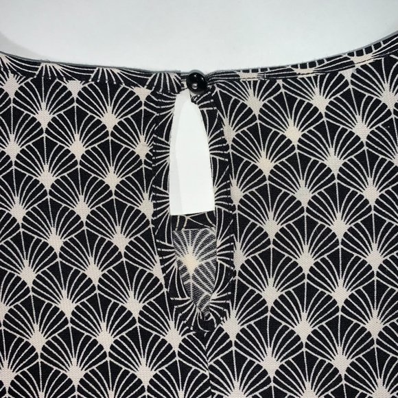 Top Part Two - Picture 7 of 7